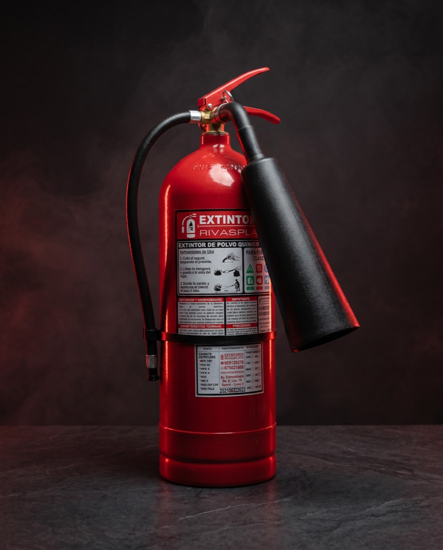 Extintores de gas carbónico CO₂ — Extintores Rivasplata, Lima